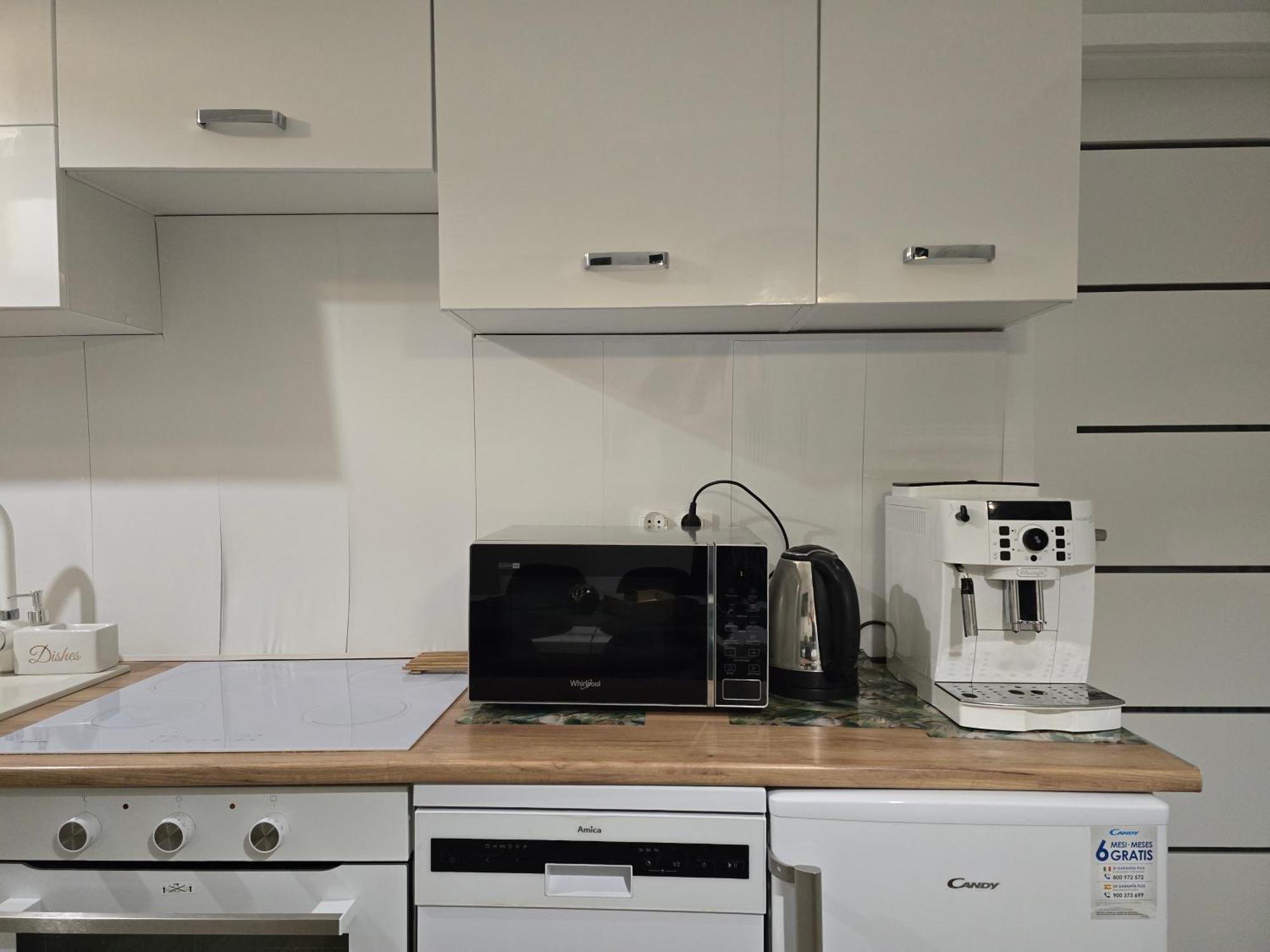 Szmaragdowy Apartament Przy Ulicy Opolskiej Тарновске Гори Екстериор снимка